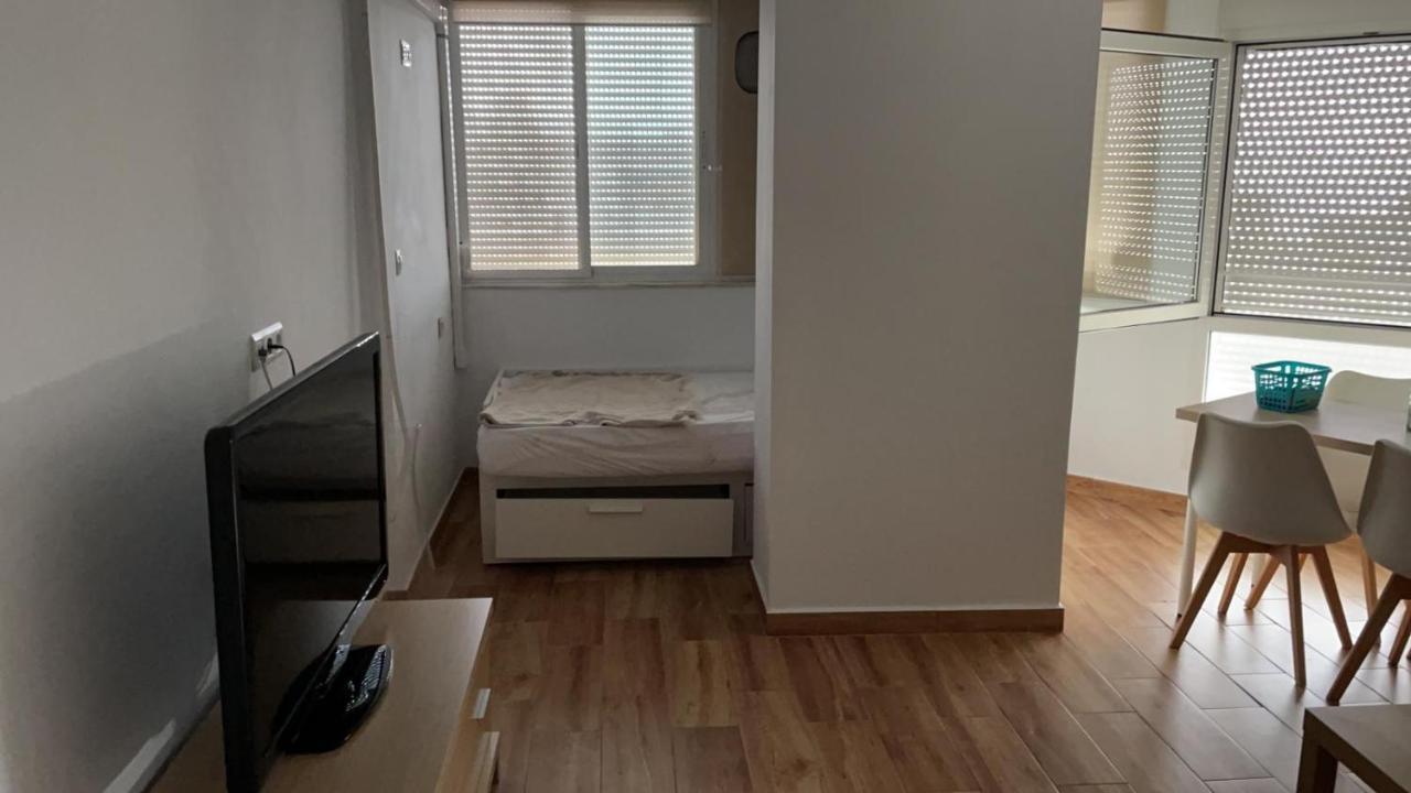 Estudio Cerca De La Playa 3 Малага Екстериор снимка